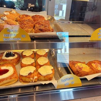 Yeast Coast Bakehouse - Bakeries Near Me - Orlando, Florida Yeast Coast Bakehouse - Bakeries Near Me - Orlando, Florida