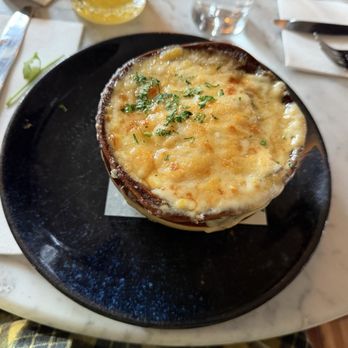 Queen's Room - French Onion Soup - Coffee & Tea Near Me - Astoria, New York