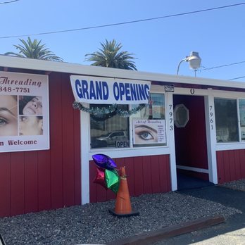 Art of Threading - Outside - Threading Services Near Me - Brentwood, California