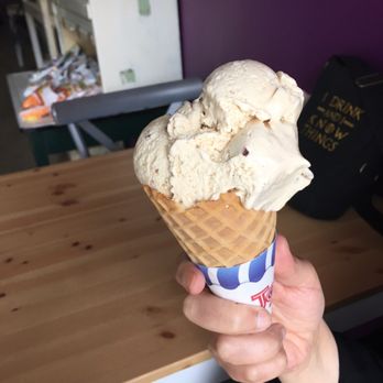 Square Scoop - Caramel turtle fudge waffle cone - Ice Cream & Frozen Yogurt Near Me - Indianapolis, Indiana