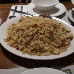 Sutuwaki - Seafood fried rice.
