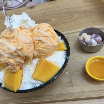 Snow Bliss - Mango Bingsu - Asian Fusion Near Me - San Francisco, California Snow Bliss - Mango Bingsu - Asian Fusion Near Me - San Francisco, California