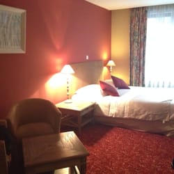 Acacia Hotel - Room 008