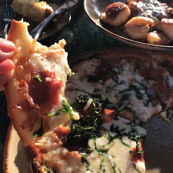 Cafe Rule & Wine Bar - Parma ham and fig pizza. Lord I'm happy! - New American Near Me - Hickory, North Carolina