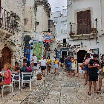 Peschici Centro Storico - Landmarks & Historical Buildings Near Me - Peschici, FG