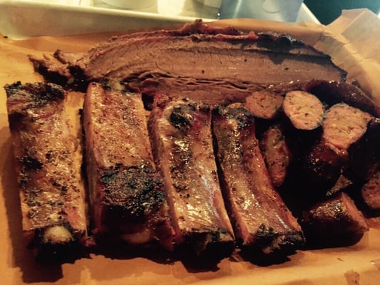 House of 'Que by null