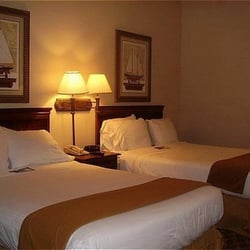 Holiday Inn Express & Suites Morehead City