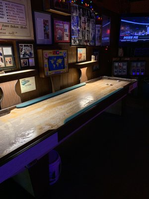 Alex's Tavern by null