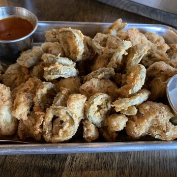 Oz. Tap House - Fried cauliflower and jalapeño - Beer Gardens Near Me - Austin, Texas