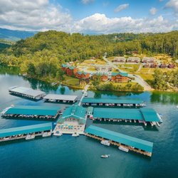 Twin Cove Resort and Marina
