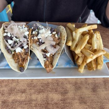 Macky's Bayside Bar & Grill - Pull pork tacos - Seafood Near Me - Ocean City, Maryland Macky's Bayside Bar & Grill - Pull pork tacos - Seafood Near Me - Ocean City, Maryland