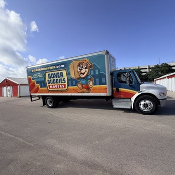 Boxer Buddies - Boxer Buddies moving trucks serving Lakeway, Bee Cave and Westlake Hills - Movers Near Me - Austin, Texas Boxer Buddies - Boxer Buddies moving trucks serving Lakeway, Bee Cave and Westlake Hills - Movers Near Me - Austin, Texas