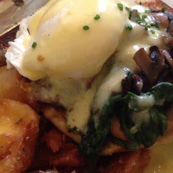 Plow - Spinach mushroom Benedict on the weekends.....but needs to be every day! - Breakfast & Brunch Near Me - San Francisco, California