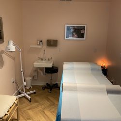 Laura Stropes, LAc - Spa-inspired treatment rooms...