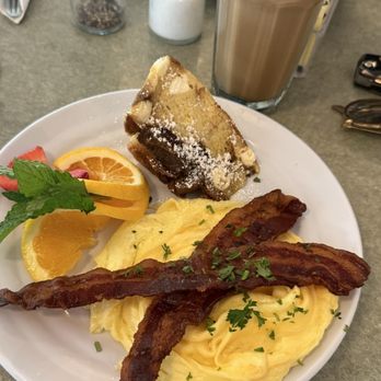 Wildflower Cafe - Mile High Baked French Toast Breakfast - Breakfast & Brunch Near Me - Clearwater, Florida