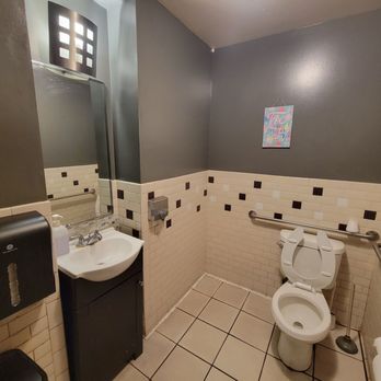 Szechwan Chinese Restaurant - Clean Restroom - Chinese Near Me - Orinda, California Szechwan Chinese Restaurant - Clean Restroom - Chinese Near Me - Orinda, California