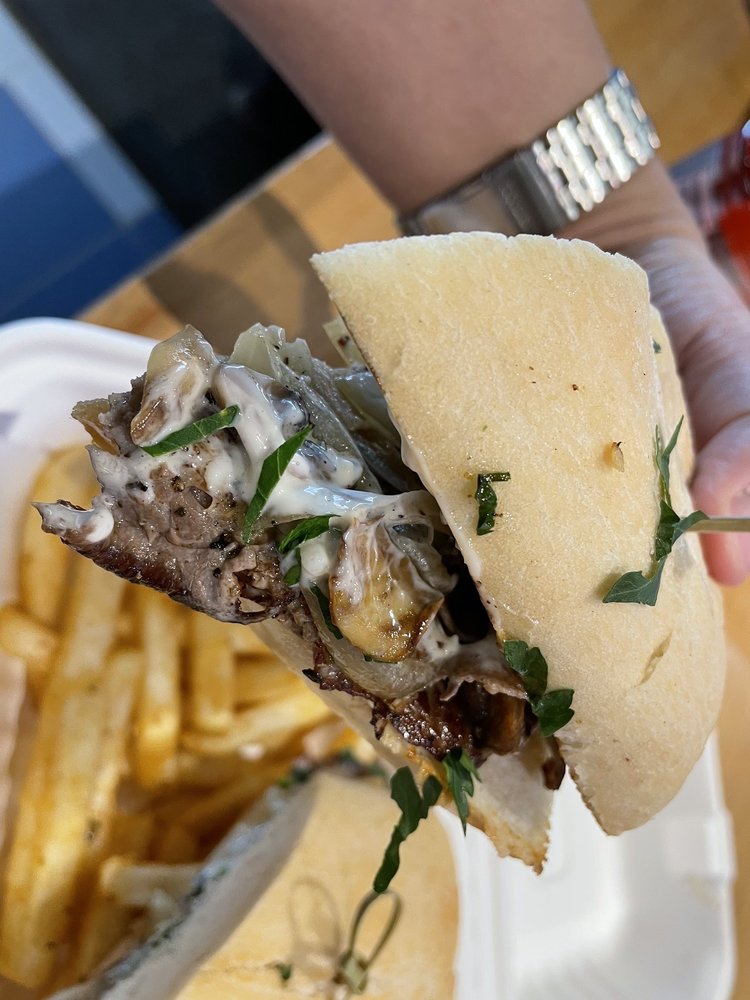 POOL SIDES BAR & GRILLE Updated August 2024 875 Morningside Avenue