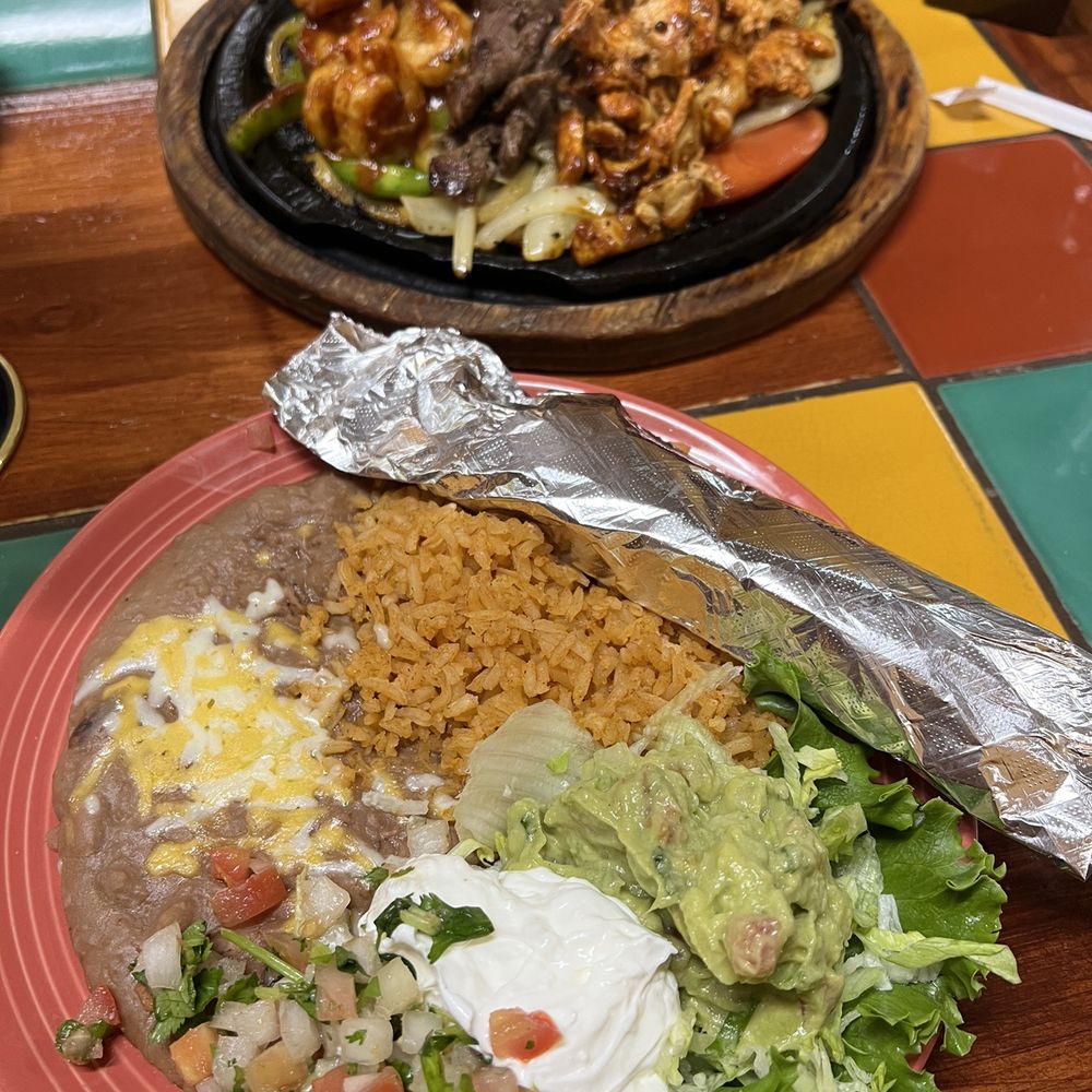 Trio Fajitas Trio Fajitas