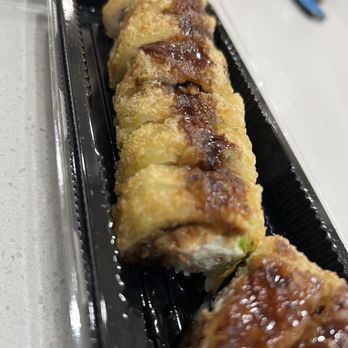 Sushi Crush - GOLDEN CALIFORNIA ROLL - Japanese Near Me - Scottsdale, Arizona