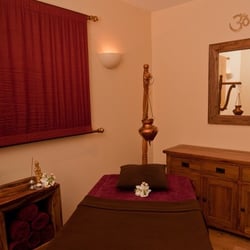 Ayurveda Pura Health Spa & Beauty Centre - Treatment room