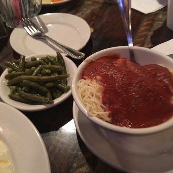 Eddington House - Angel hair and green beans with peas - American Near Me - Bensalem, Pennsylvania