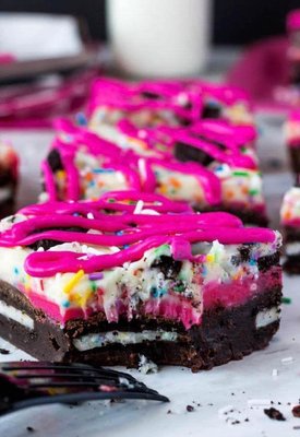 MR Z'S SWEET TREATS - Updated March 2026 - 189 Secatogue Ln W