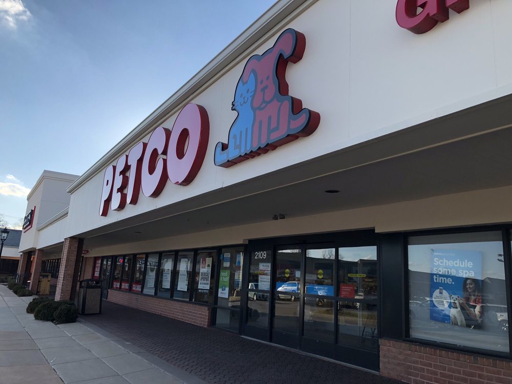 PETCO 18 Reviews 2109 Zumbehl Rd, Saint Charles, Missouri Pet