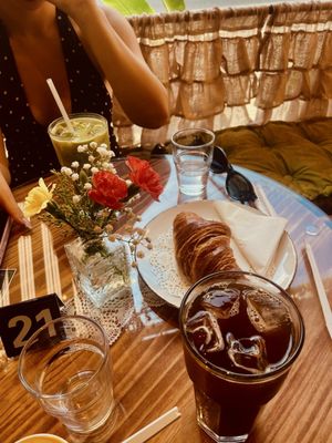 The C Cafe & Wine by null