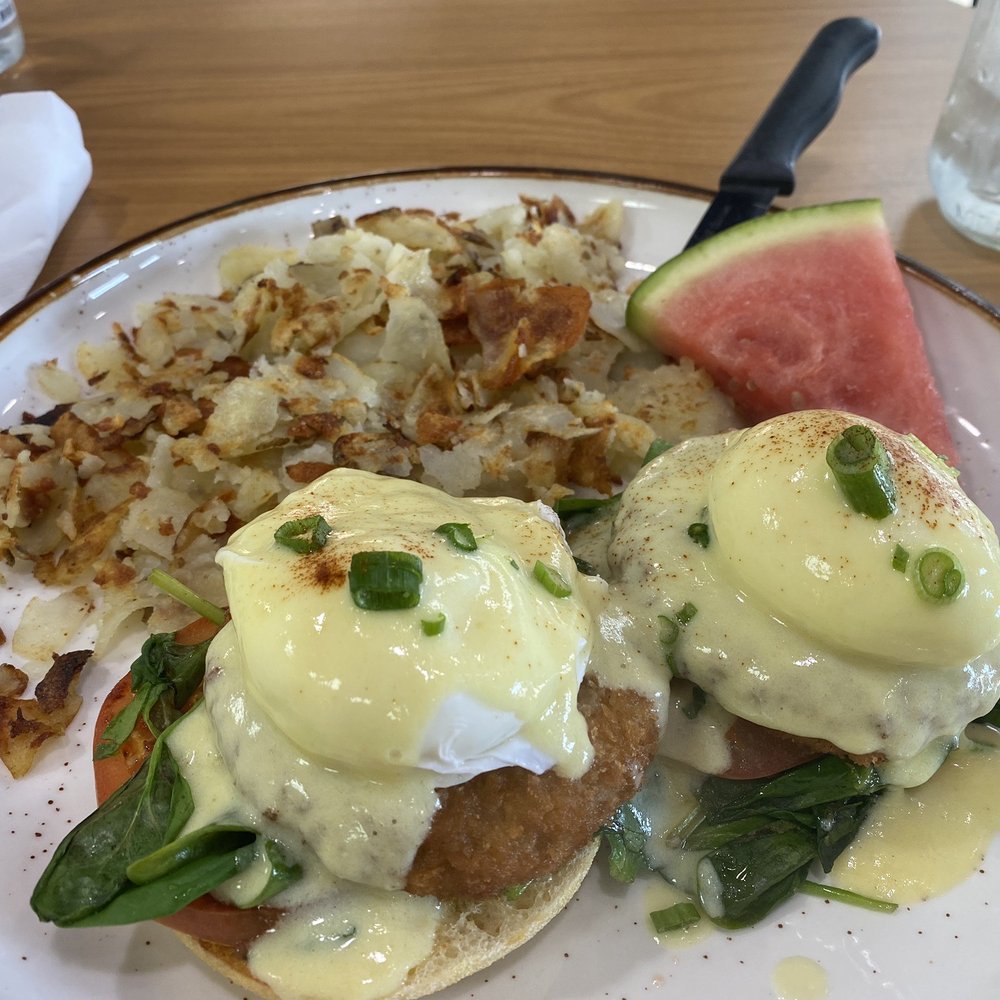 Eggcetera Breakfast & Lunch - Crab cake eggs Benedict - Breakfast & Brunch Near Me - Fort Myers, Florida