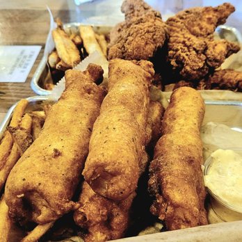 INC 82 Brewing - Fish&Chips (f), chicken tenders (b) - Breweries Near Me - Dublin, California