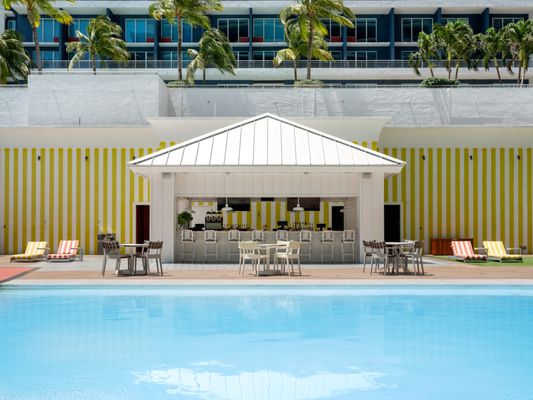 Dua Miami, Autograph Collection by null