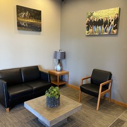 Rob D Lyons, DDS - Ponderosa Smiles - Waiting room.