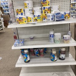 Dollar Tree - Shelves