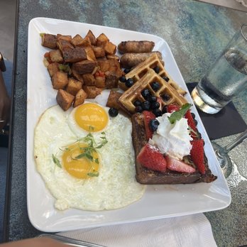 Upper Buena Vista - Breakfast Sampler - Shopping Centers Near Me - Miami, Florida