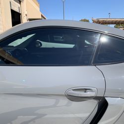 68 Auto Film & Tint - Porsche Cayman GT4 tinted with Formula One Pinnacle 35 on all sides.