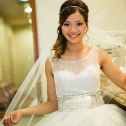 Love my natural bridal makeup that Chanel did for my wedding Love my natural bridal makeup that Chanel did for my wedding