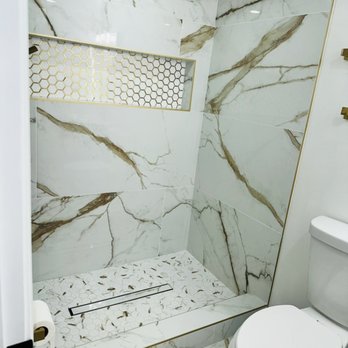 Pro Clean - After photo of new construction cleaning- bathroom, toilet and shower - Home Cleaning Near Me Pro Clean - After photo of new construction cleaning- bathroom, toilet and shower - Home Cleaning Near Me