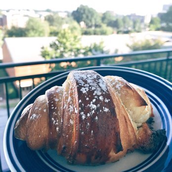 Le Petit Croissant - Bakeries Near Me - Greenville, South Carolina