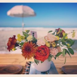 The Plant Craft - Medium vase arrangement