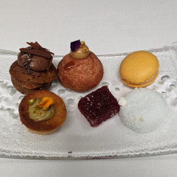 Xerta - Petit Fours - Spanish Near Me - Barcelona, B