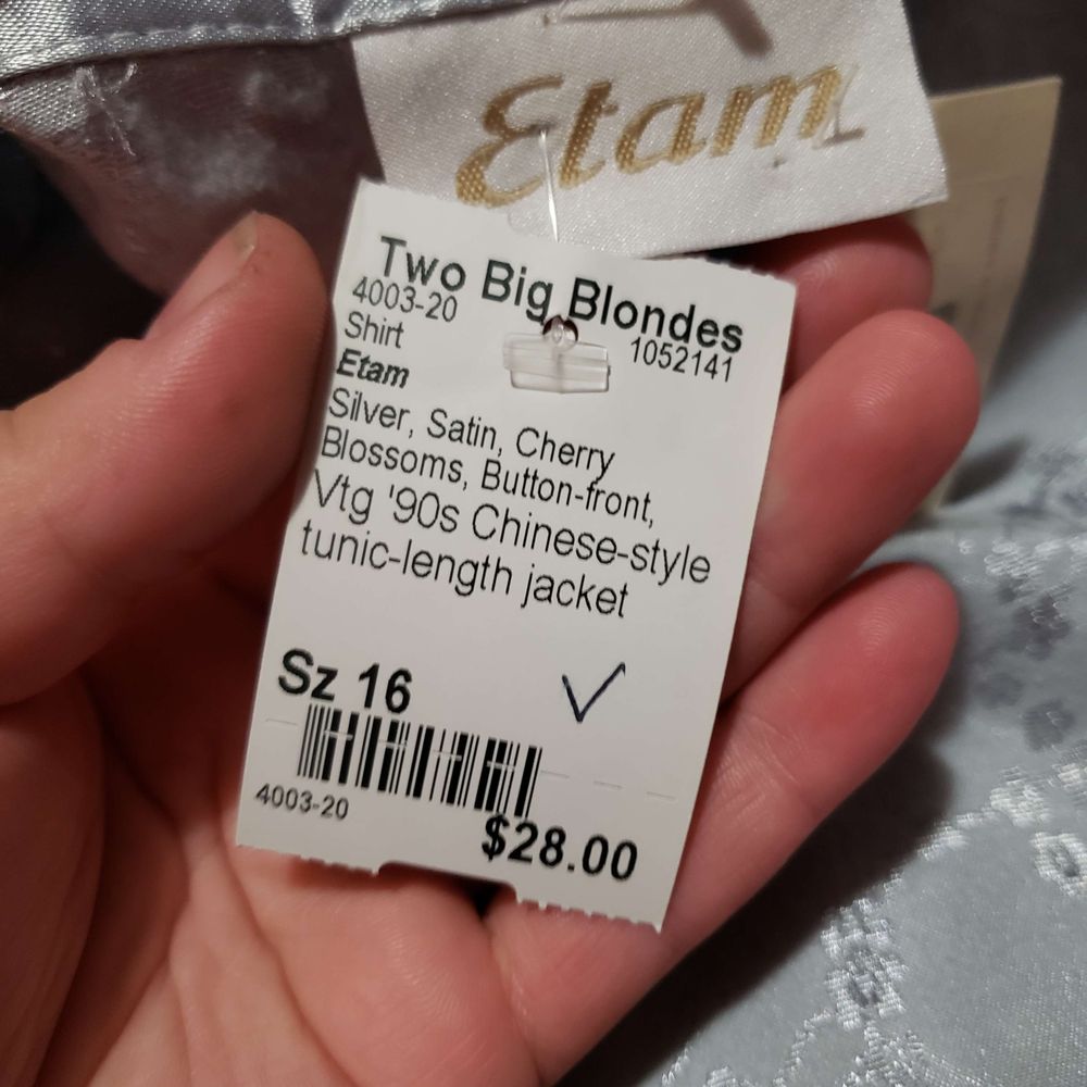 Two Big Blondes - An example of a typical highly detailed and informative tag. - Women's Clothing Near Me - Seattle, Washington Two Big Blondes - An example of a typical highly detailed and informative tag. - Women's Clothing Near Me - Seattle, Washington