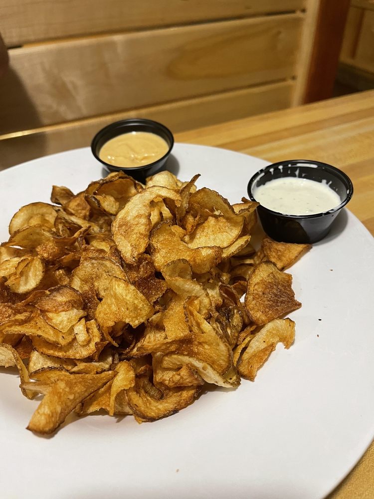 Snapperz Grill & Steam Bar