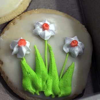 Dom Bakeries - My hubby loves the daffodils best of all. - Bakeries Near Me - Ypsilanti, Michigan Dom Bakeries - My hubby loves the daffodils best of all. - Bakeries Near Me - Ypsilanti, Michigan