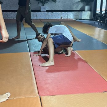The Jiu Jitsu Lounge - Brazilian Jiu-jitsu Near Me - New York, New York The Jiu Jitsu Lounge - Brazilian Jiu-jitsu Near Me - New York, New York