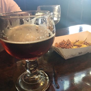 Joe Jost's - Ice Cold Beers and snacks - Bars Near Me - Long Beach, California