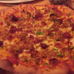 I love meat, so this meat pizza is a perfect option. Lol!