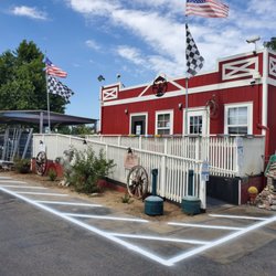 Rarin' To Go Corrals - Exterior Storefront