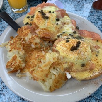 Bill's Cafe - Smoked Salmon Benedict with hash browns - Breakfast & Brunch Near Me - San Jose, California Bill's Cafe - Smoked Salmon Benedict with hash browns - Breakfast & Brunch Near Me - San Jose, California