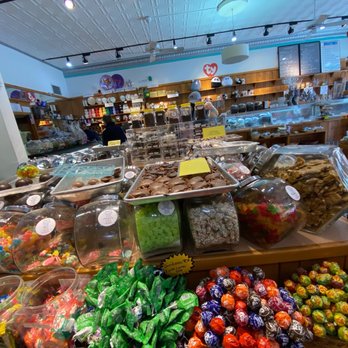Windy City Sweets - a variety of sweets on display - Candy Stores Near Me - Chicago, Illinois