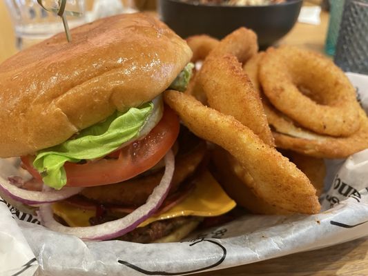Burger Fiancé by null